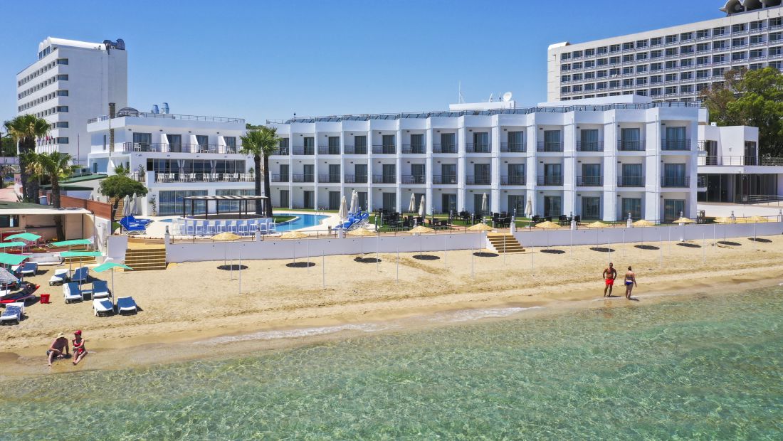 MIMOZA BEACH HOTEL