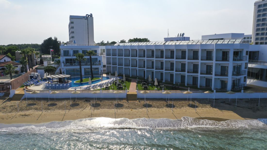 MIMOZA BEACH HOTEL