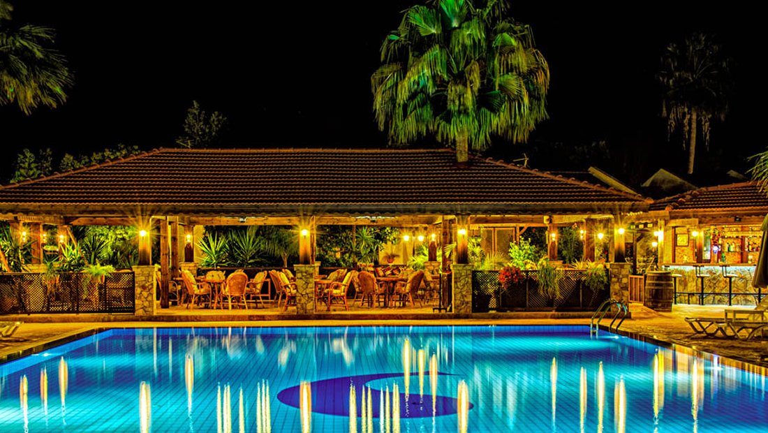 ALMOND HOTEL & RESTAURANT