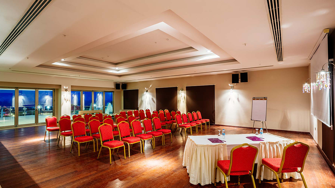 MALPAS HOTEL & CASINO