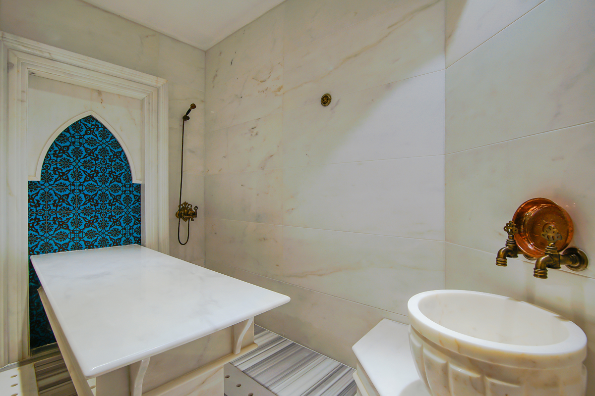 LIMAK CYPRUS DELUXE HOTEL
