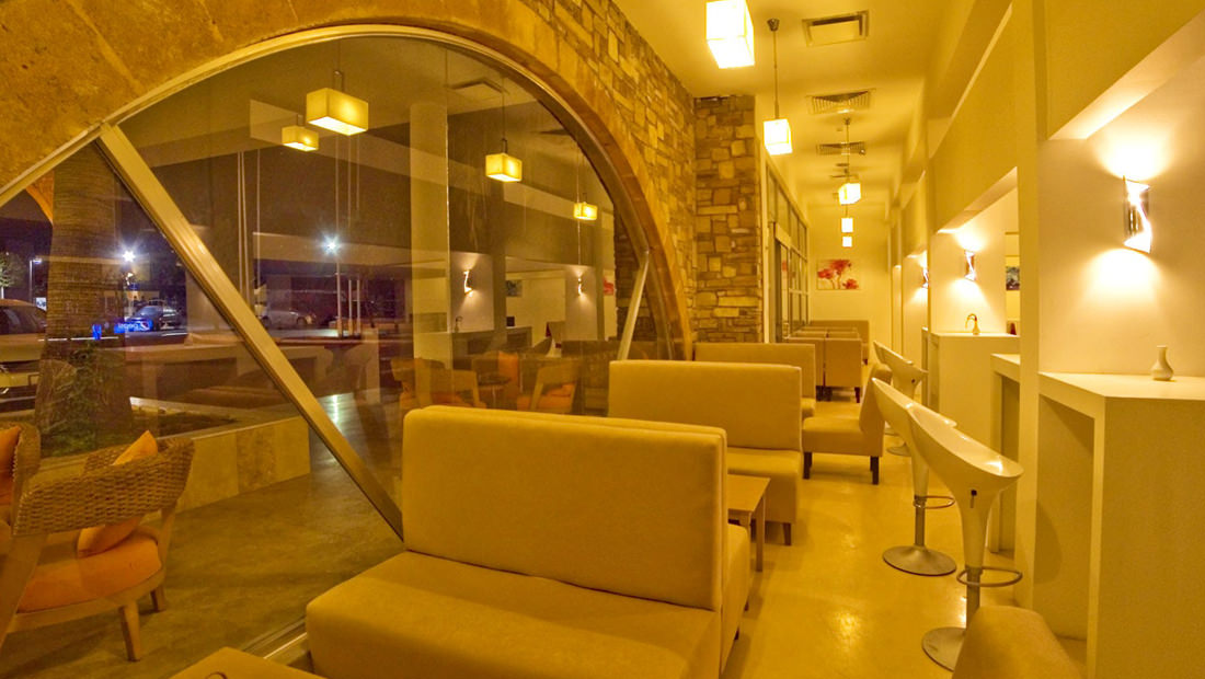 JASMINE COURT HOTEL & CASINO
