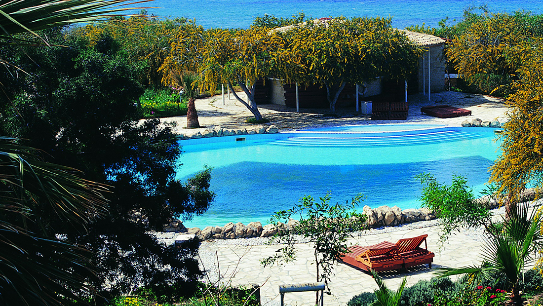 RIVIERA BEACH BUNGALOWS