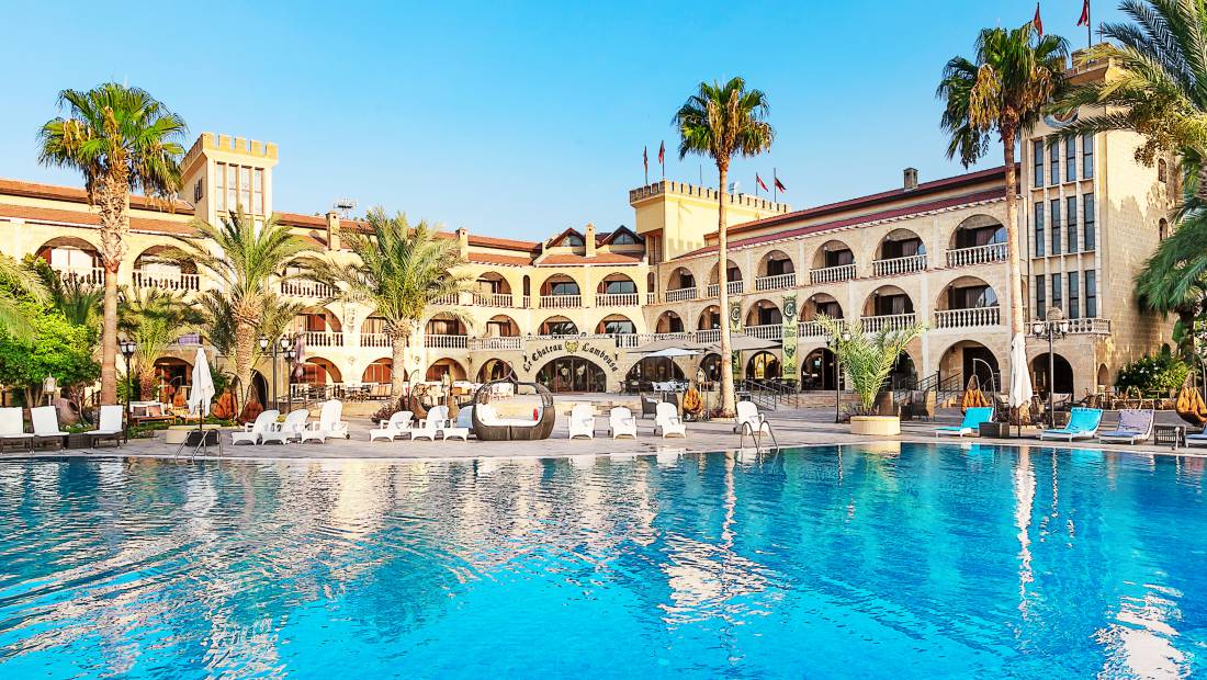 LE CHATEAU LAMBOUSA HOTEL