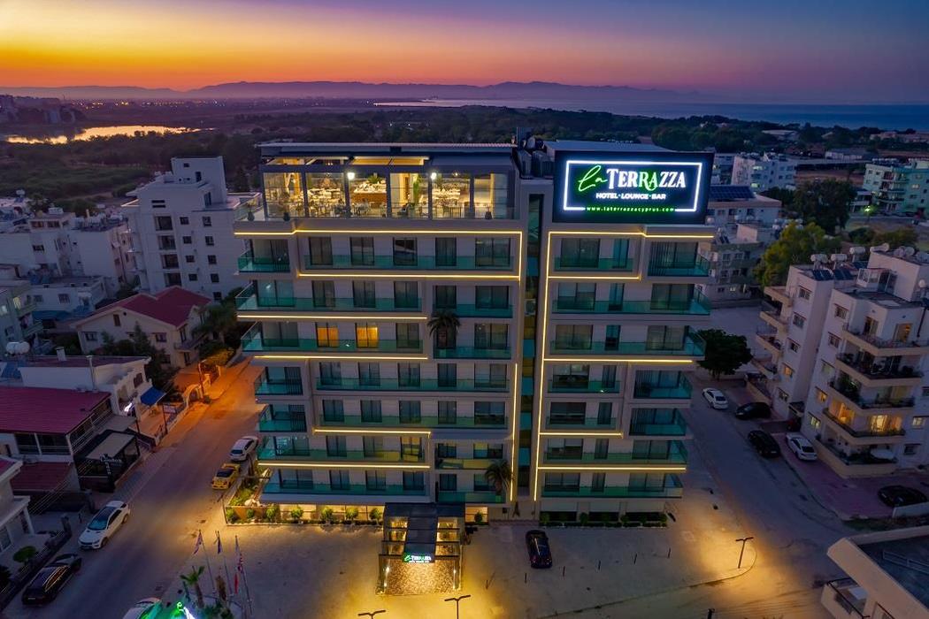 LA TERRAZZA HOTEL