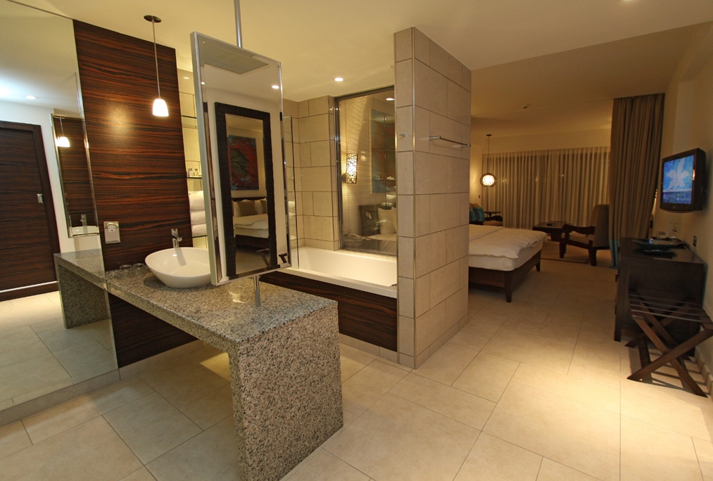 ARKIN PALM BEACH HOTEL