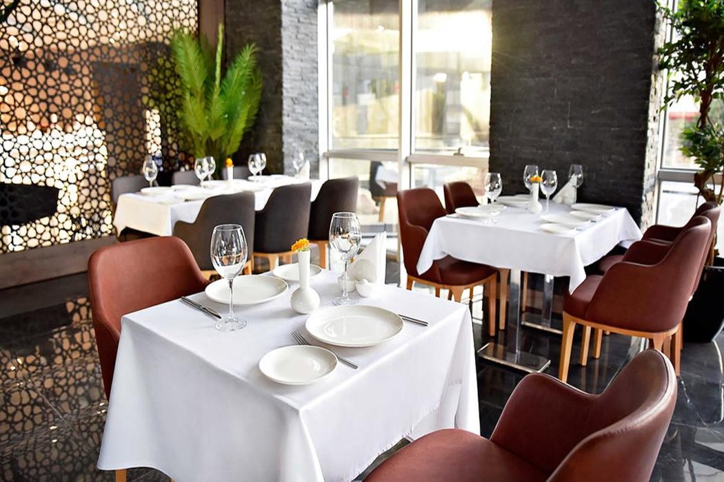 GRAND SAPPHIRE  CITY HOTEL