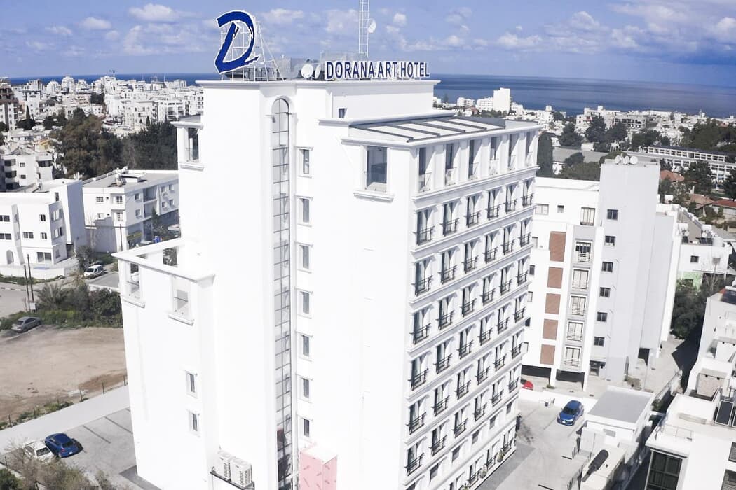 DORANA ART HOTEL